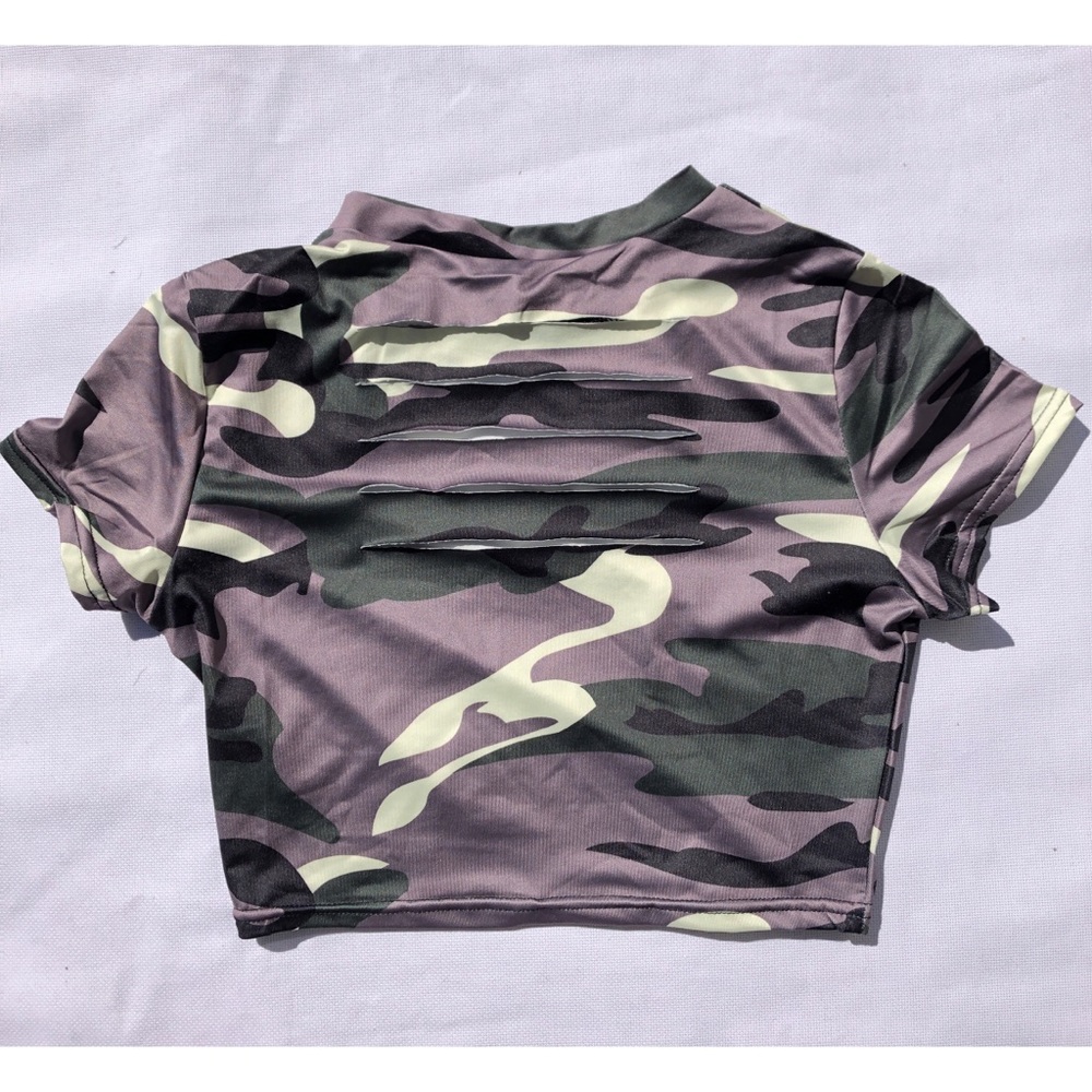 ｃｒｏｐ  ｔｅｅ - Picture 4 of 4